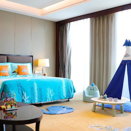 Отель Wanda Vista Taiyuan Экстерьер фото