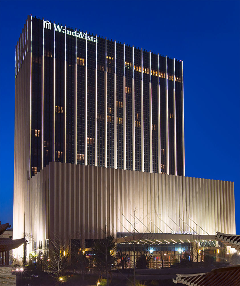 Отель Wanda Vista Taiyuan Экстерьер фото